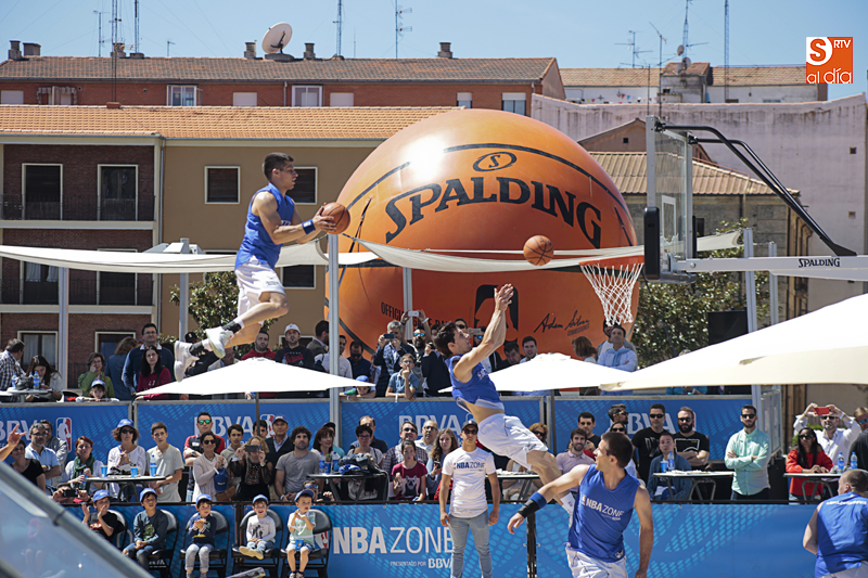 La NBA hace vibrar a los aficionados salmantinos