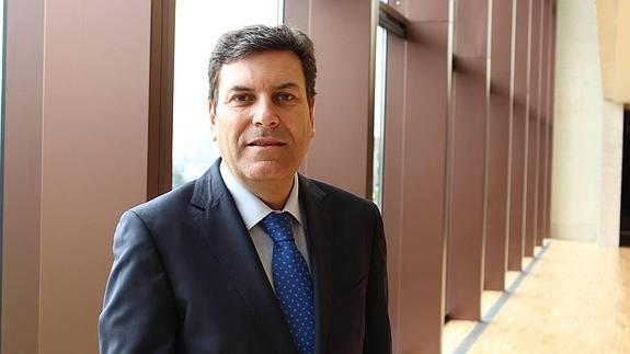 El consejero de Empleo de la Junta, Carlos Fernández Carriedo