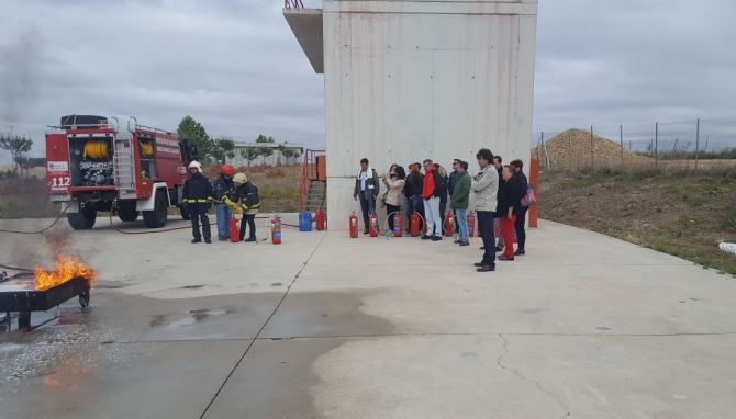 Demostraciones prácticas a los funcionarios del INSS