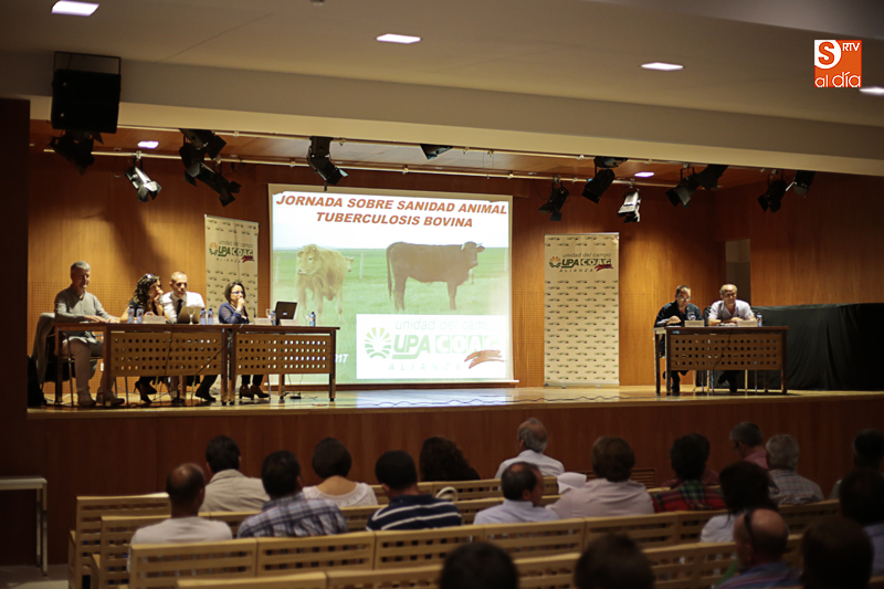 Jornada sobre sanidad animal organizada por UPA-COAG. Foto: Alejandro López