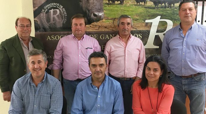La Asociación de Ganaderos de Reses de Lidia renueva su Junta Directiva