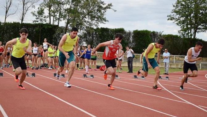 Momento de una de las salidas de las pruebas de velocidad
