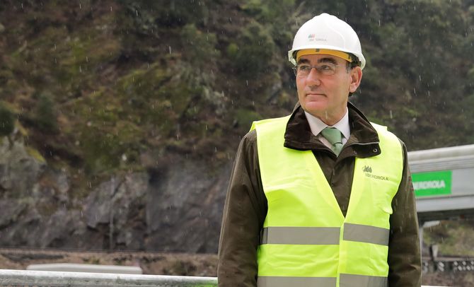 Ignacio Galán, en una central de Iberdrola