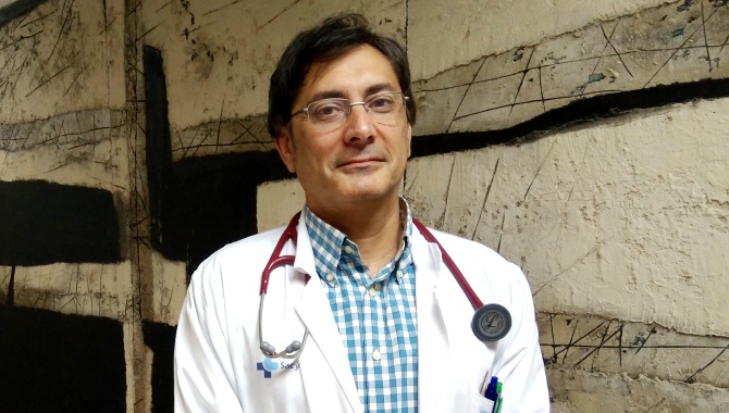 Doctor Hernández Mezquita, neumólogo del Hospital de Salamanca
