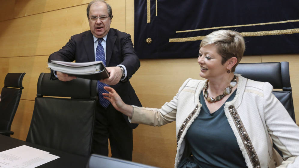 El inverosímil relato de Herrera sobre la trama eólica