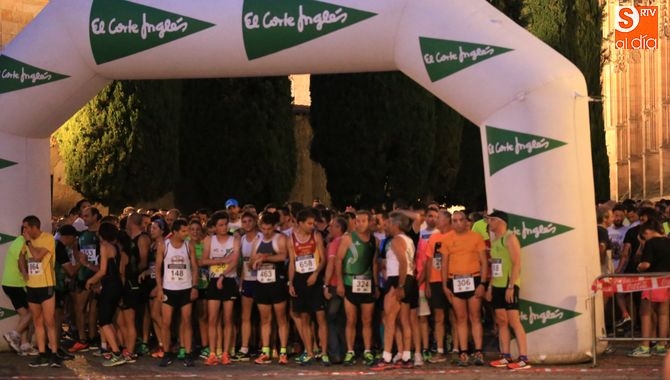 Esta carrera nocturna de Salamanca a Tope ya es un cita habitual en el mes de junio
