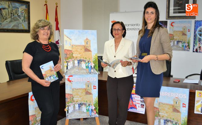 Marta Brufau, Lourdes Villoria y Carmen García, en la presentación de las fiestas. Foto: Ángel Merino