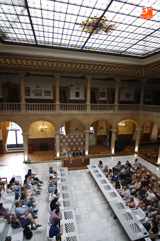 Julio Granda explica sus secretos para ser un campeón de ajedrez 
