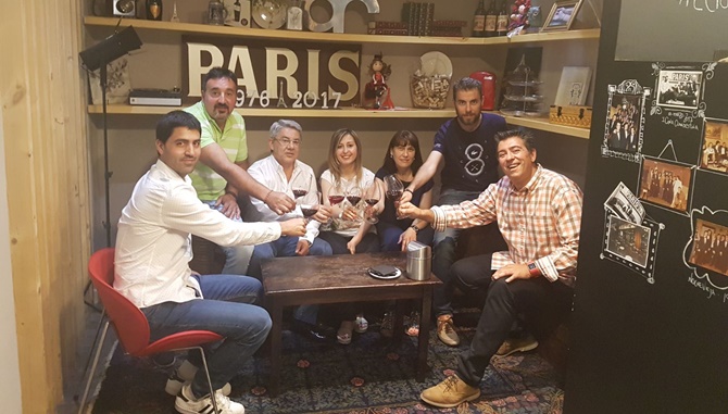 Catando lo mejor de las bodegas de la zona