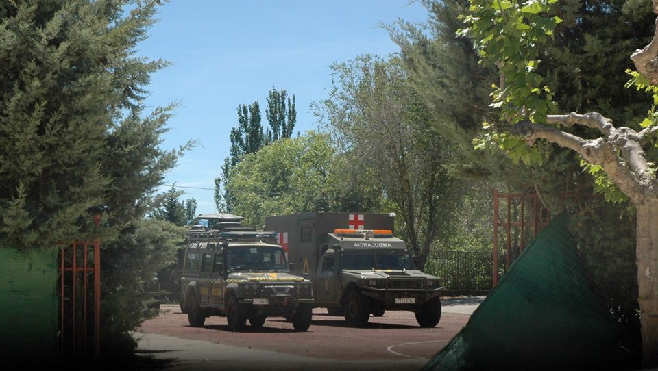La Unidad Militar de Emergencias muestra sus habilidades en la villa