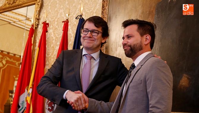 Fernández Mañueco y Alejandro González