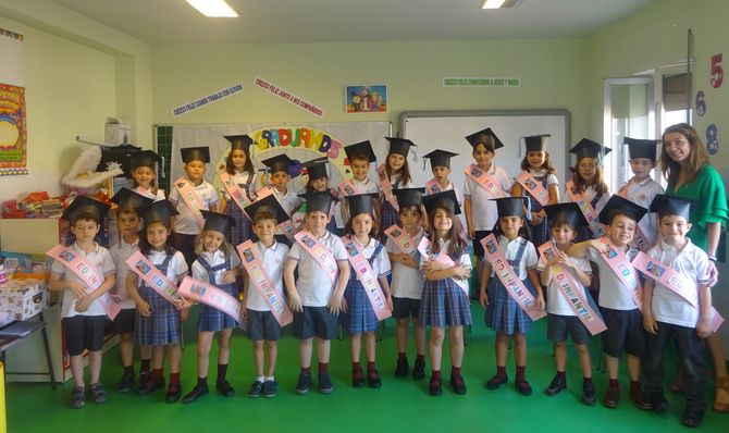 Graduación de los alumnos de 3º de Educación Infantil del Colegio San Juan Bosco  