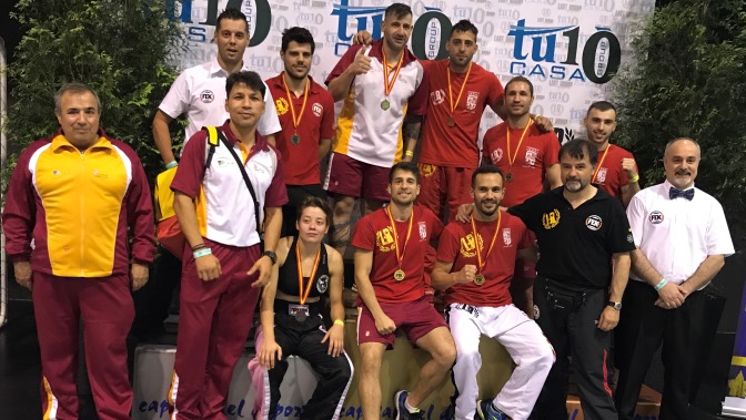 Expedición salmantina en el Campeonato de España de Kickboxing disputado en Oviedo