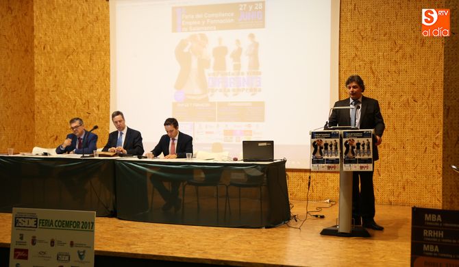 Inauguración de la I Feria del Compliance, Empleo y Formación. Foto: Alberto Martín