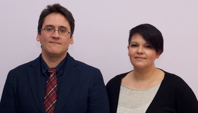 Ignacio Paredero, secretario general de Podemos Salamanca, y Marta Hernando, secretaria de Igualdad de la formación morada