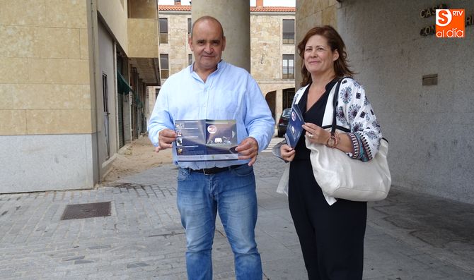 El alcalde, Manuel Gago, y la concejala Olga del Arco han presentado Noches de Verano