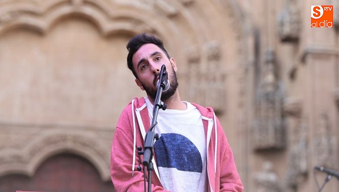 Un momento de la actuación de Bamboe en el Patio Chico