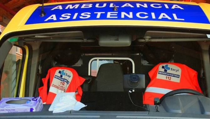 Acuerdo de los grupos para instar a la Junta a mejorar el transporte sanitario  