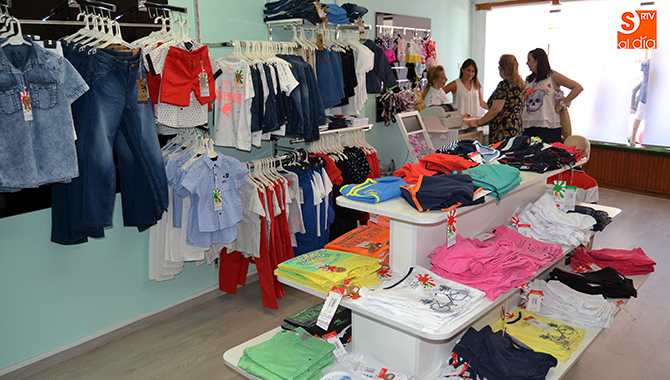 Nubes de Algodón abre sus puertas en la calle Nuestra Señora 8, frente a la calle Bodegones en Peñaranda