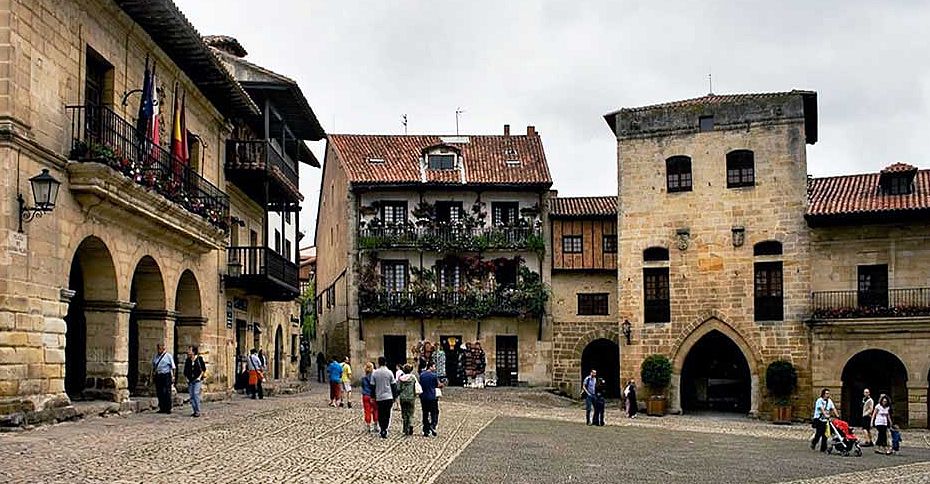 Fantasía y fuga en Santillana del Mar