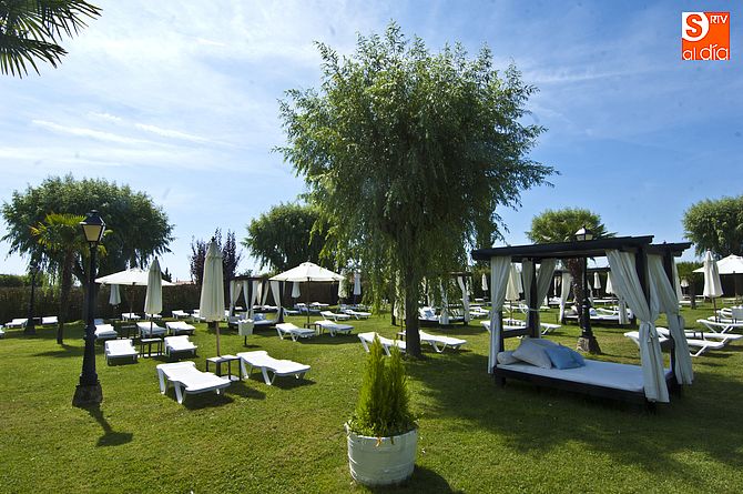 Instalaciones de la zona Chill Out en el Conde Rodrigo II/ Fotos: Adrián M.Pastor