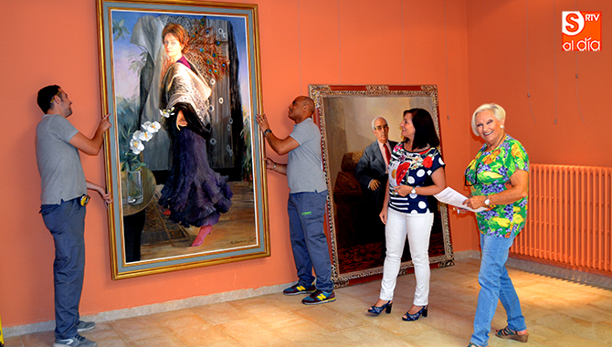 Los 77 cuadros de la artista María Carrera ya se encuentran en su nueva residencia denominada Casa del Arte situada en la calle Carmen