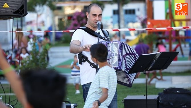 Un momento de la actuación de Raúl Díaz de Dios