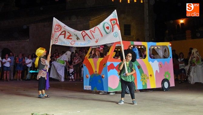 Concurso de disfraces en Almenara de Tormes