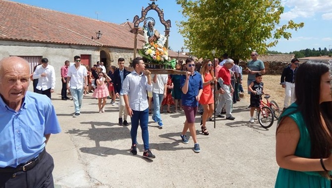 San Bartolomé, patrón de Golpejas, recorrerá las calles del municipio el jueves, día 24