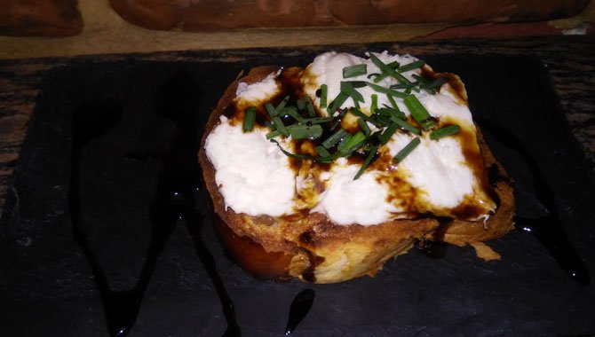 El Molinillo, su carta de tostas al instante y su ambiente, perfecta combinación para estas Ferias ...