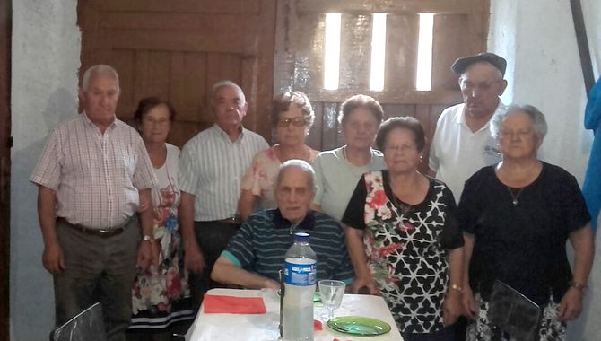 Juan y Flora celebran en Masueco sus bodas de oro  