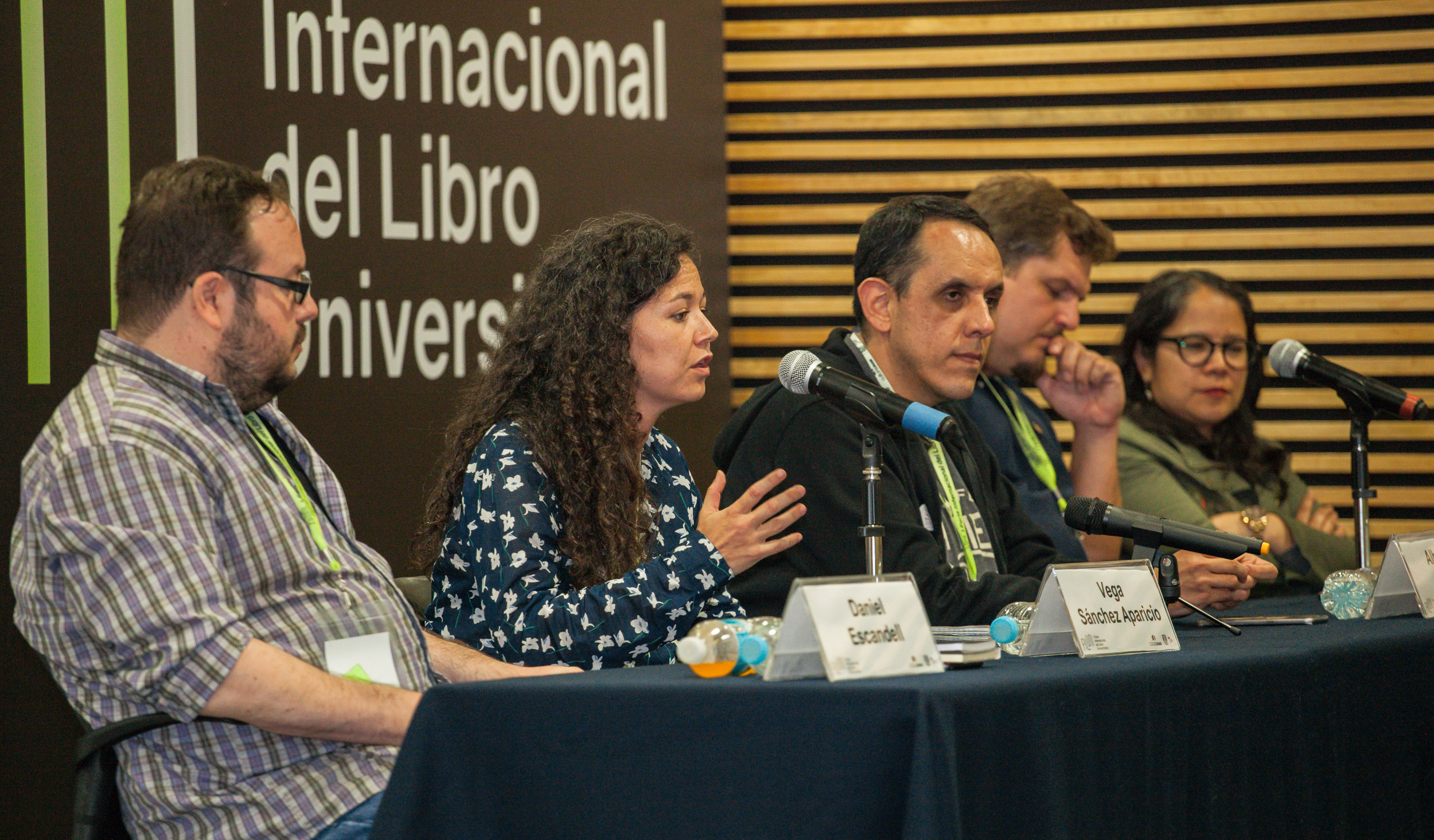 Foto 2 - Escritores e investigadores de España y México analizan la influencia de la blogosfera en autores ...