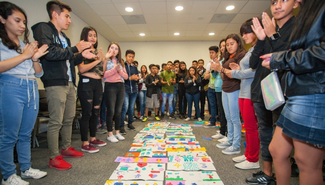 Más de 10.000 visitantes han asistido a esta muestra en los seis días abrió sus puertas en el Centro de Exposiciones y Congresos de la Universidad Nacional de Autónoma de México