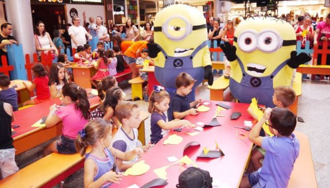 El viernes, 8 de septiembre, El Tormes acogerá un Festival de Fantasía que contará con la presencia de Los Pitufos (papá Pitufo, Pitufina y Gargamel), los Trolls (Poppy, Branch y Rey Grisel) y Los Minions (Minions y Gru)