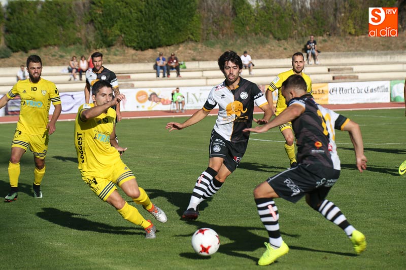 Unionistas estrenó su casillero de victorias ante el Bupolsa / Foto de Alberto Martín