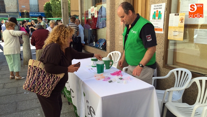 La AECC recaudaba más de 2.500 euros durante su cuestación del pasado 17 de agosto. Archivo