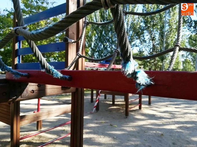 Denuncian el estado de abandono del parque de la Dehesa 