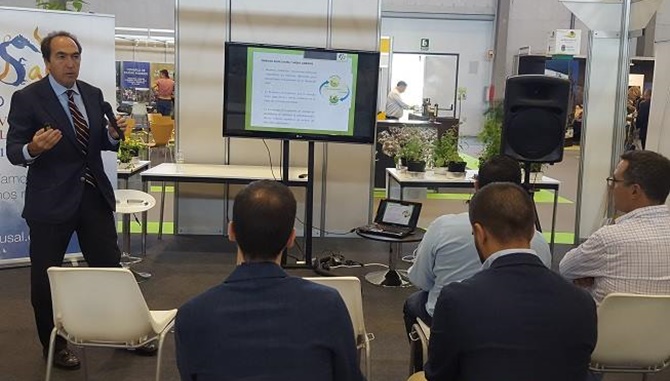 Un momento de la exposición de Luis Lombana, en el Espacio de Innovación de Salamaq