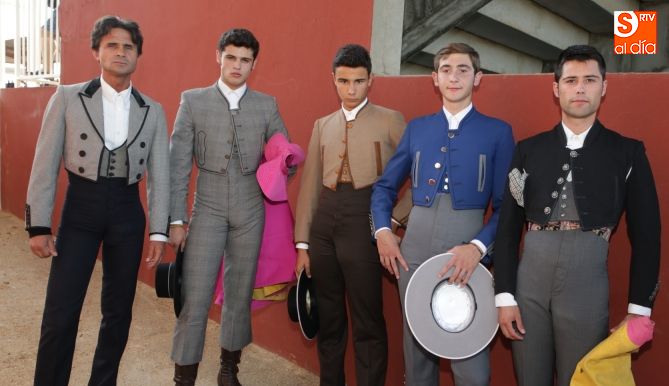 Los alumnos participantes en la primera jornada. Fotos: Alberto Martín