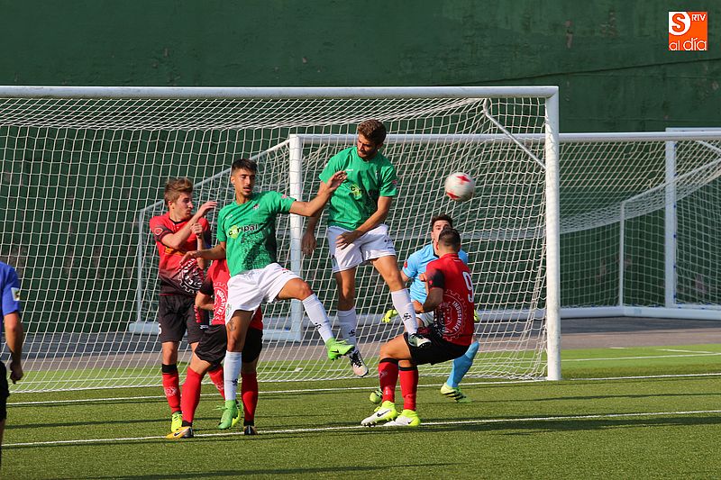 El CD Guijuelo se lleva el ‘Trofeo de Ferias’ frente al Béjar Industrial