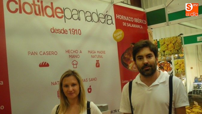 Stand de Horno San Marcos en la nave alimentaria de salamaq