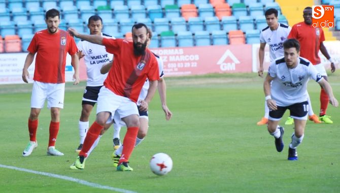El Salmantino UDS le hace un ‘siete’ al Real Burgos en un buen partido (7-0)