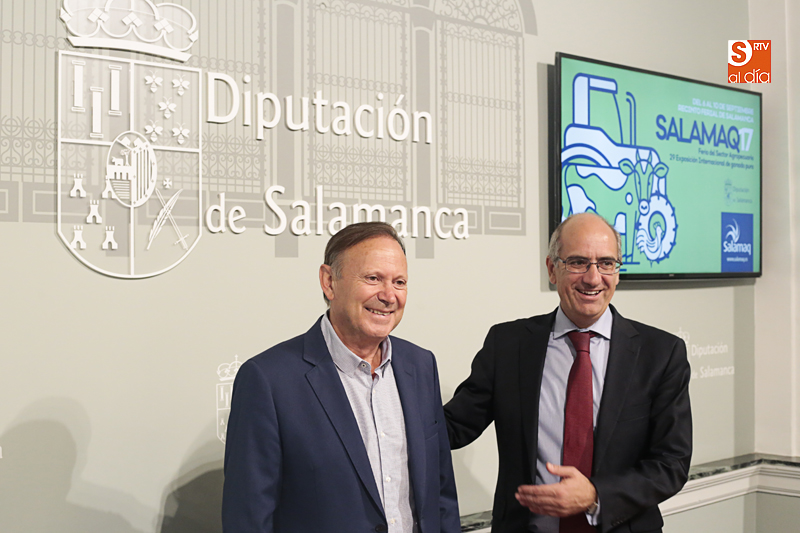 Román Hernández y Javier Iglesias, en la Sala de Comarcas (Foto de Álex López)