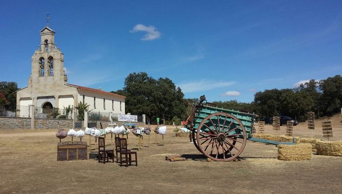 Representación de los 29 destinos que hubieron de elegir las familias desalojadas de Argusino / ASOC. ARGUSINO VIVE