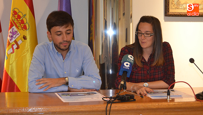 El Ayuntamiento, junto al adiestrador Espartacan pondrán en marcha en noviembre los primeros talleres de educación canina