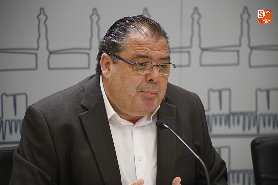 Fernando Vegas en una rueda de prensa en el Ayuntamiento de Salamanca | Foto: Alejandro López