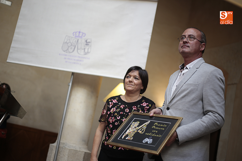 El Colegio de Procuradores premia la labor de Pyfano en la fiesta de su patrona  