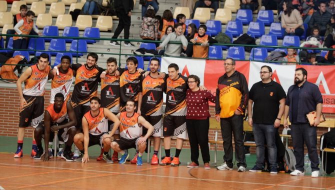 Aquimisa Carbajosa espera a un poderoso ULE Fundación de León para acceder a la final  