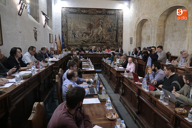 Momento del Consejo de Gobierno (Foto de Álex López)