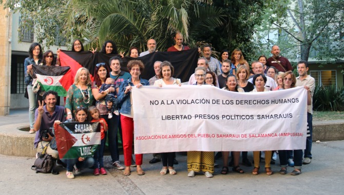 Foto 1 - Amigos del Pueblo Saharaui solicita la anulación del juicio contra los activistas de Gdeim Izik  